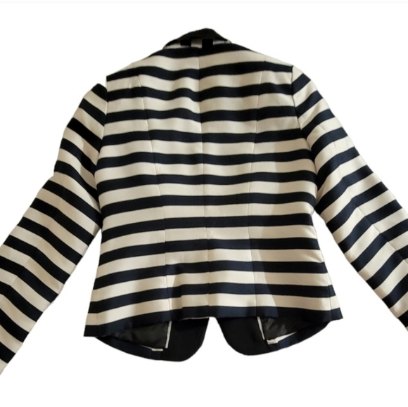 Worthington Women's Notch Lapel Bold Striped Blazer Black/Beige Size PS - Picture 2 of 6